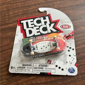 Real (braille) Tech Deck